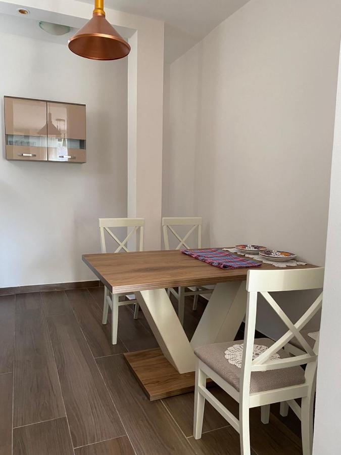 Apartmani Vila 센틴제 외부 사진